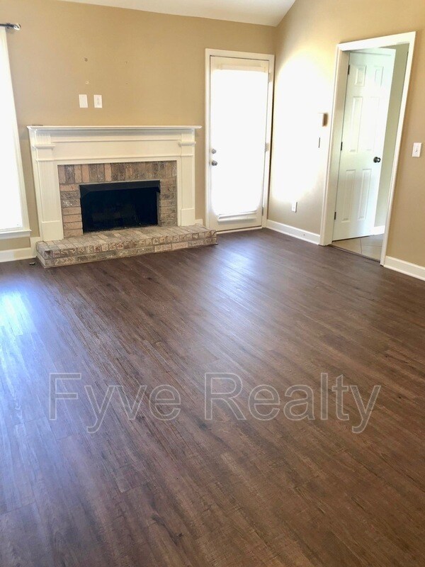 Building Photo - 1761 Witt Way Dr