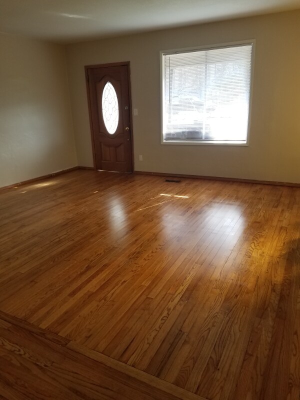 20025 SW Farmington Rd, Beaverton, OR 97007 House for Rent in