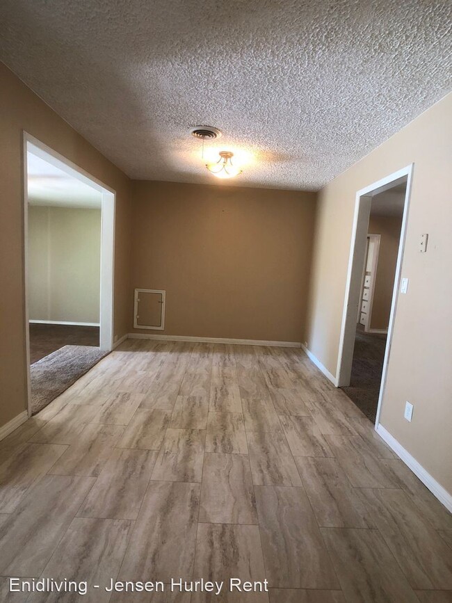 Building Photo - 3 br, 1 bath House - 1617 Meadowbrook