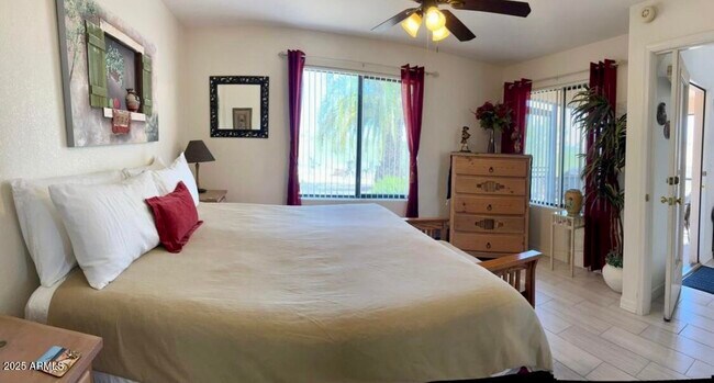 Foto del edificio - 16750 E Westby Dr