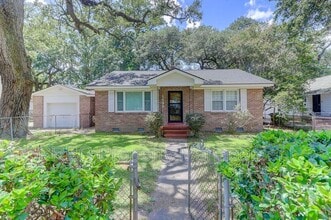 Building Photo - 5639 Flanders Ave