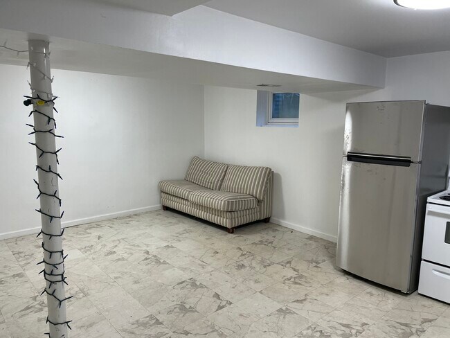 Foto del edificio - 11400 Gainsborough Rd