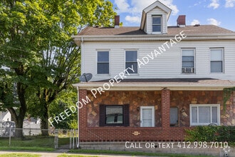 Building Photo - 644 Herschel St