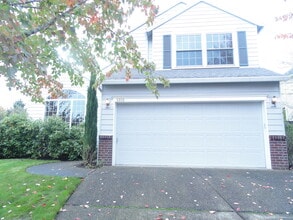 Building Photo - 5939 NW Snowlily Dr