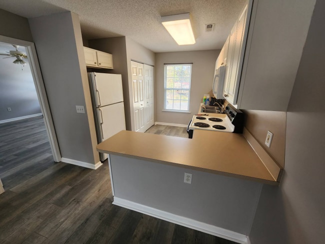 Foto del edificio - 2407 James St