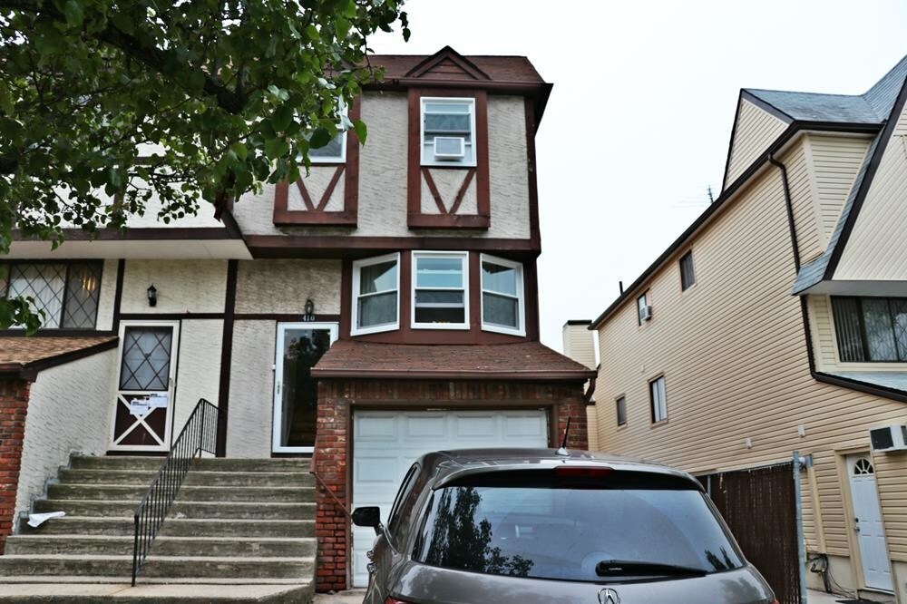 Primary Photo - 410 Travis Avenue