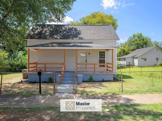 Photo - 32 5th Ave House