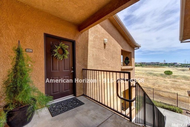 Building Photo - 501 Gibson Dr