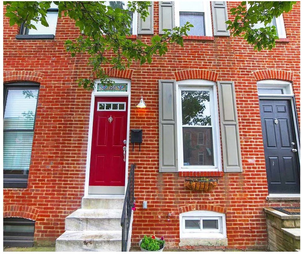 Fed Hill Beauty - 135 W Randall St