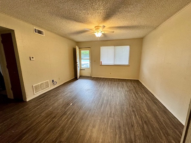 Building Photo - 2074 N Gregg Ave