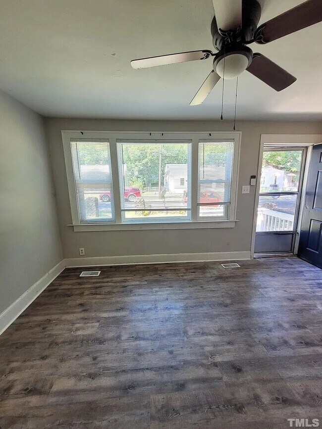 Foto del edificio - Gorgeous One Bedroom Home Coming soon!