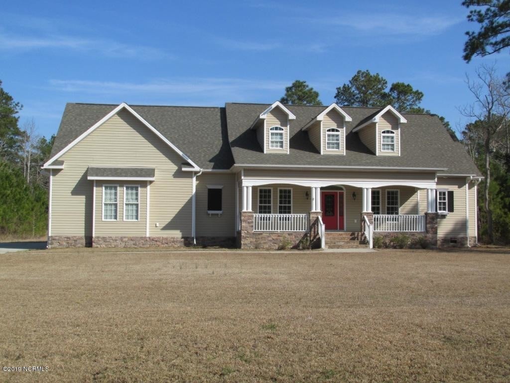 Primary Photo - 108 Blue Jay Way