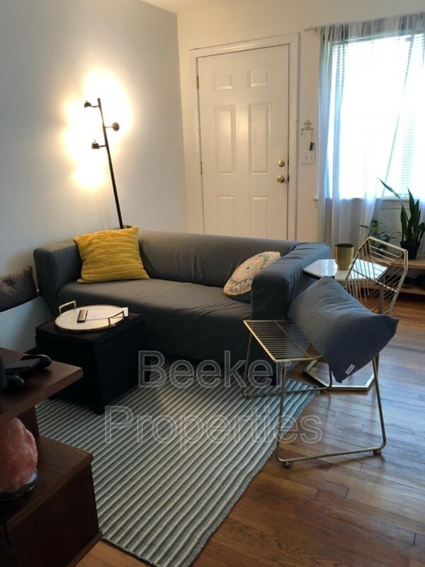 Foto del edificio - 1733 16th Ave E