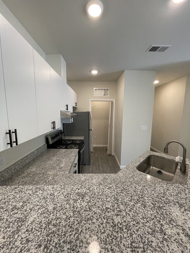 Building Photo - 226 Harmony Mdws Ct