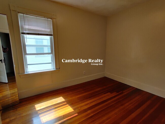 Foto del edificio - 18 Fainwood Cir
