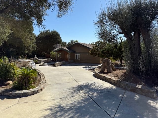 Building Photo - 14931 Adams Dr