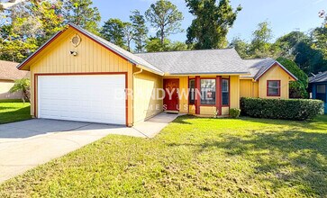 Building Photo - 11525 Birch Forest Cir E