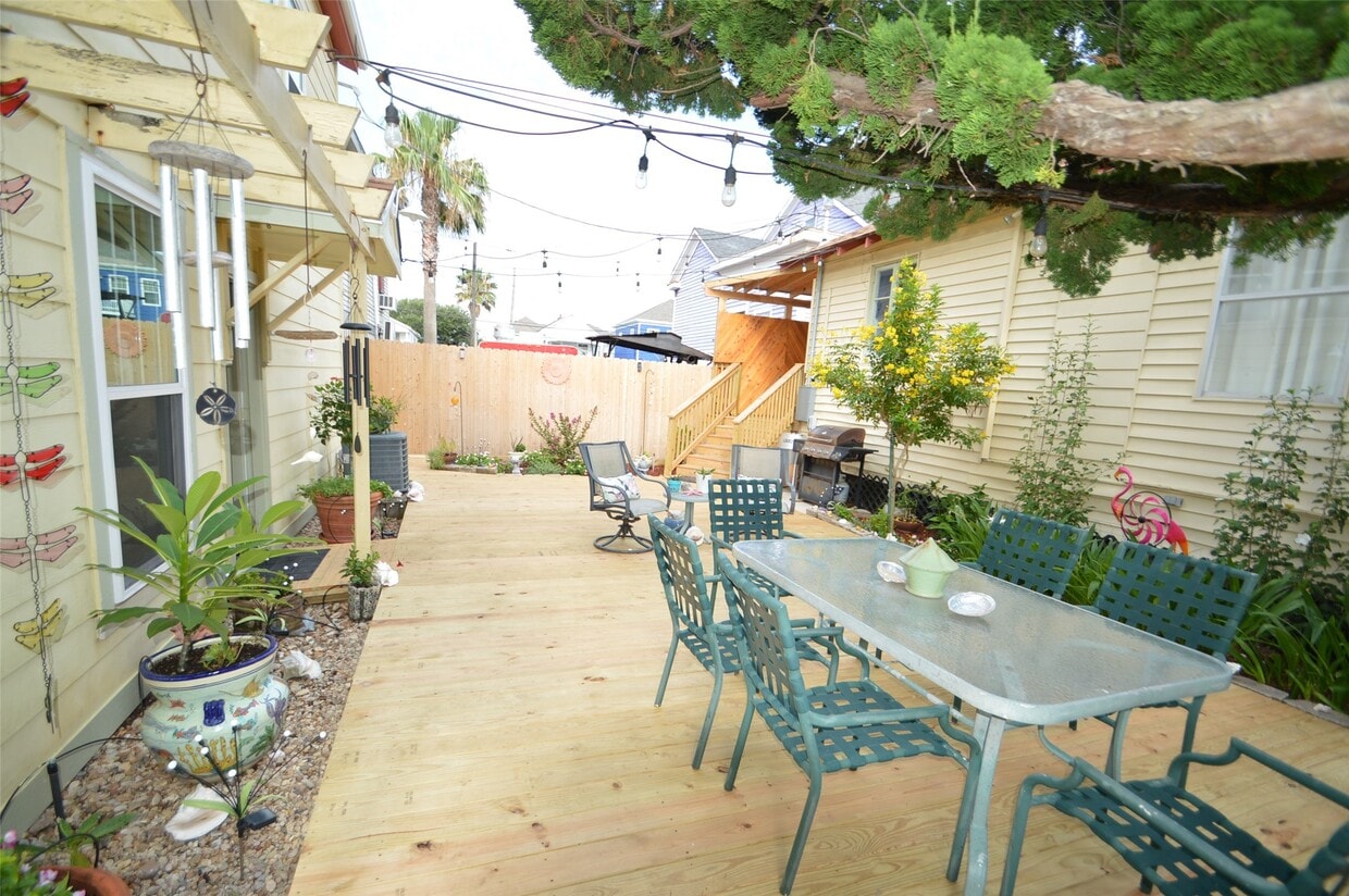 Primary Photo - 1725 Avenue O
