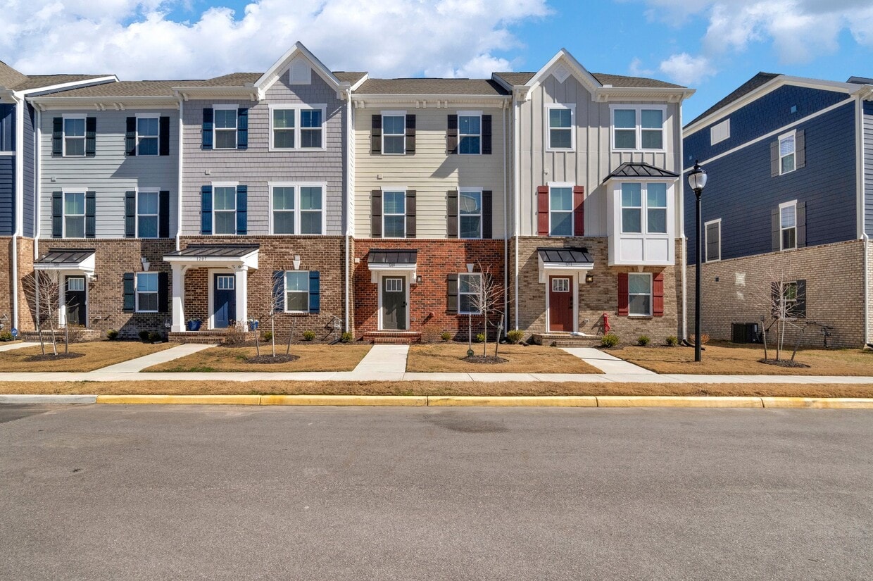 Photo - 1209 Worden Wy (Suffolk, VA)