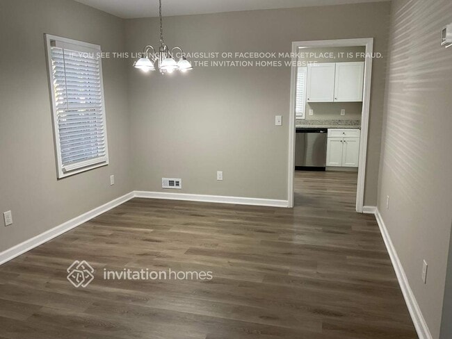Building Photo - 2264 Headland Dr