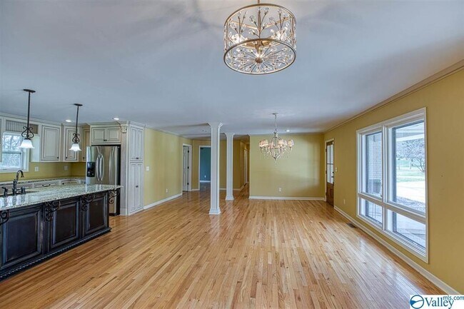 Foto del edificio - 4401 Garth Rd SE