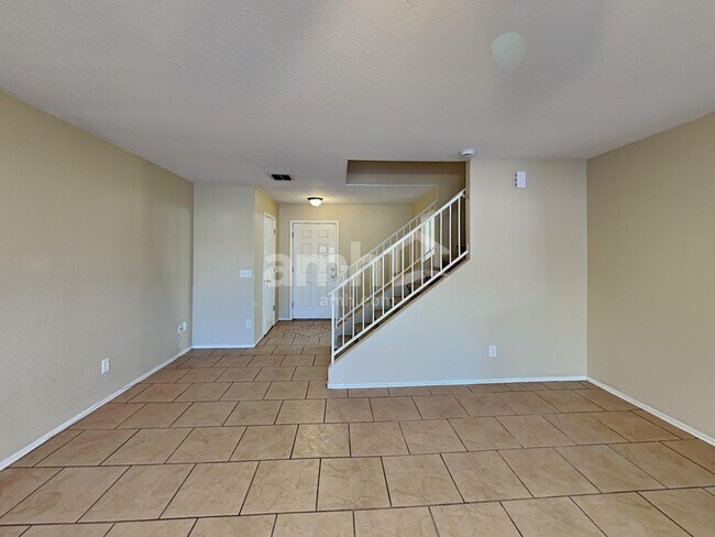 Building Photo - 6241 S Sun View Way