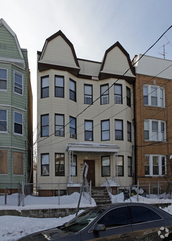 Building Photo - 79 Bostwick Ave