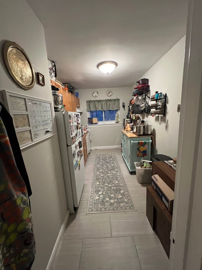 Building Photo - 65 Chiswick Rd