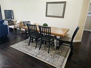 Building Photo - 13000 Amberley Ct