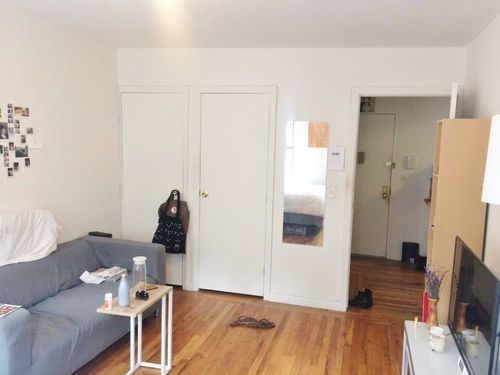 Building Photo - 344 E 6th St