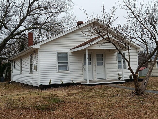 Building Photo - 110 Brown street