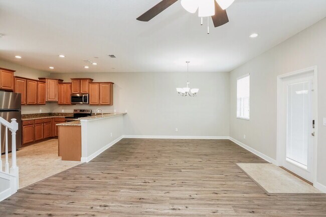 Foto del edificio - 9138 Savannah Grove Ln