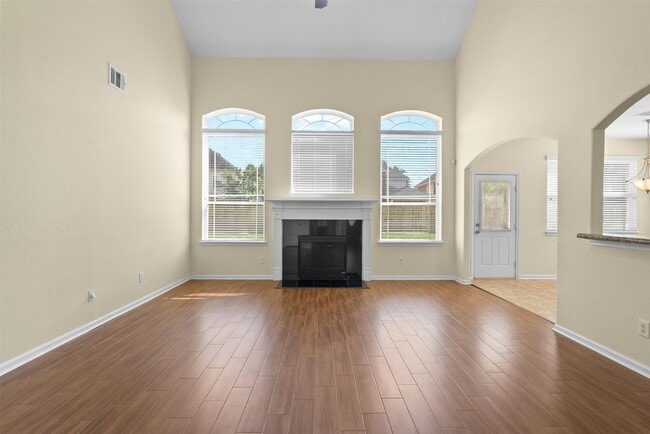 Building Photo - 6007 Marble Hollow Ln