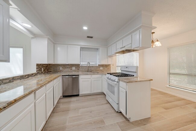 Foto del edificio - 42 N Timber Top Dr