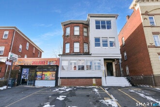 Building Photo - 247 Franklin Ave