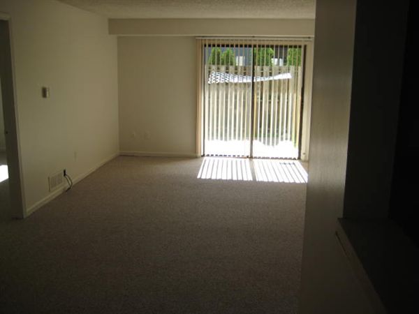 Building Photo - 5941 Hatchery Rd
