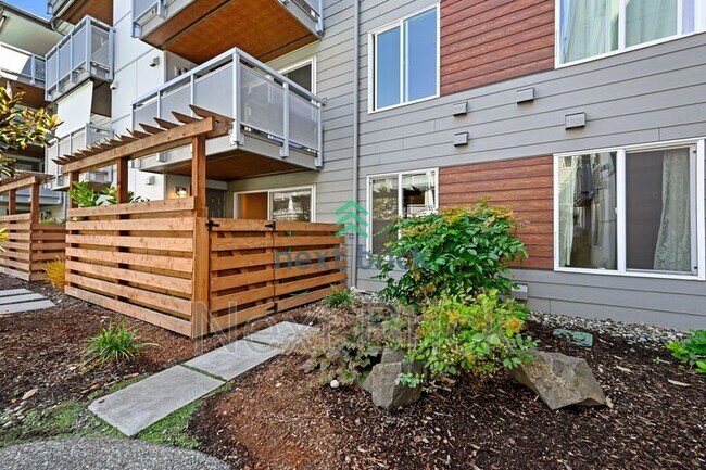 Foto del edificio - 10501 8th Ave NE