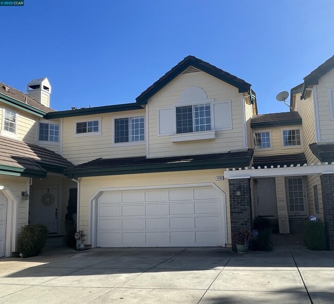 Foto del edificio - 1435 Indianhead Cir