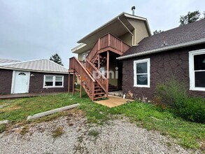 Building Photo - 12910 S Cline Ave