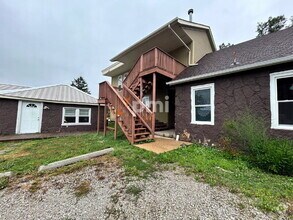 Building Photo - 12910 S Cline Ave