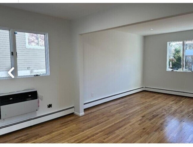 Building Photo - 62 Graywood Rd