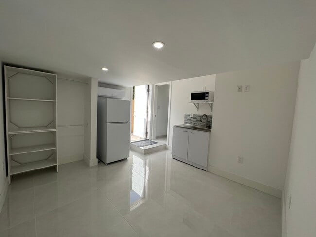 Foto del edificio - 14515 SW 56th Ter