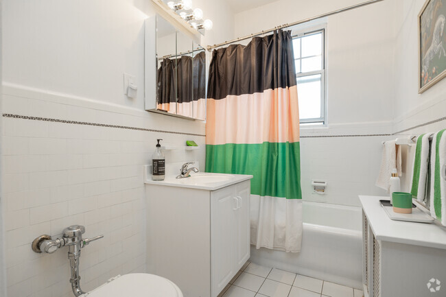 2 BR, 1 BA - Bathroom - Ashland Assoc.