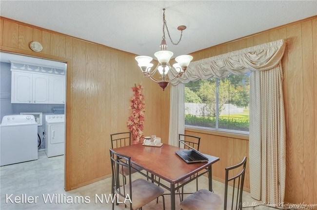 Foto del edificio - 3 br, 2 bath House - 1904 Camille St