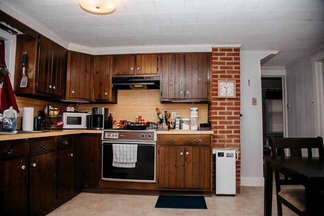 Foto del edificio - 212 Maytown Rd