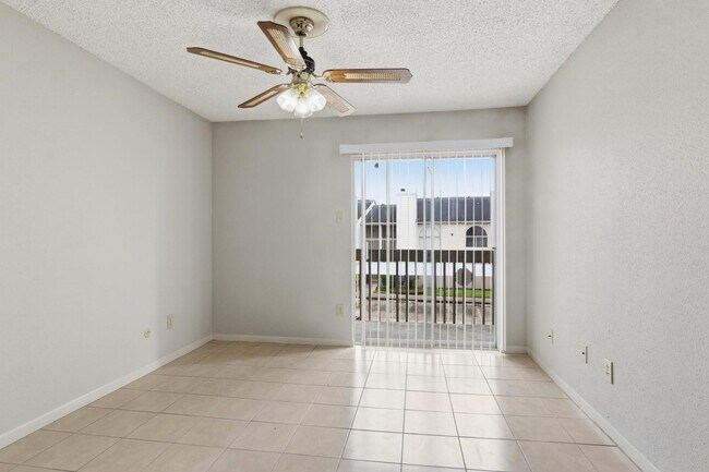 Foto del edificio - 3919 Fairmont Pkwy