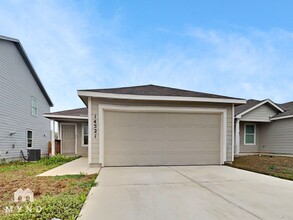 Building Photo - 14521 Payton Flts