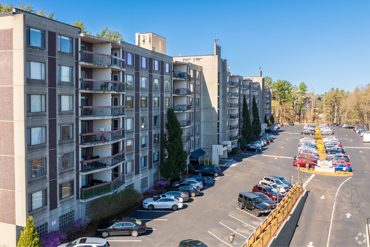 Building Photo - Chapel Hill West