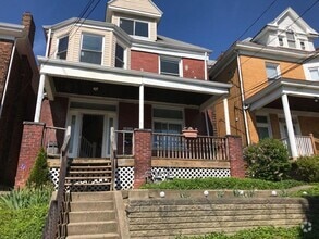 Building Photo - 1514 Fallowfield Ave