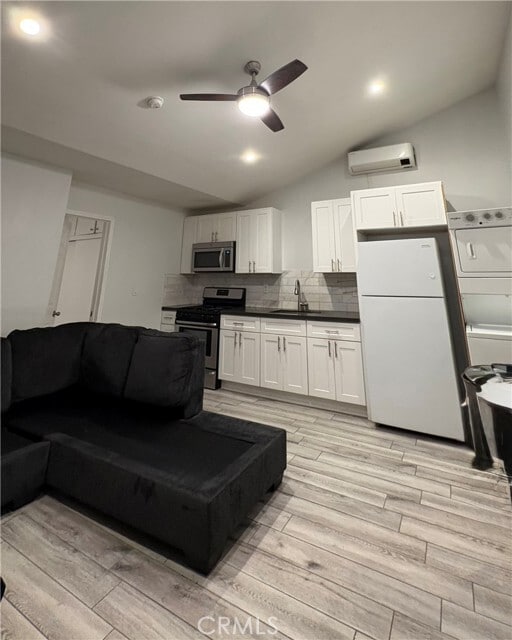 Foto del edificio - 1531 W Palais Rd